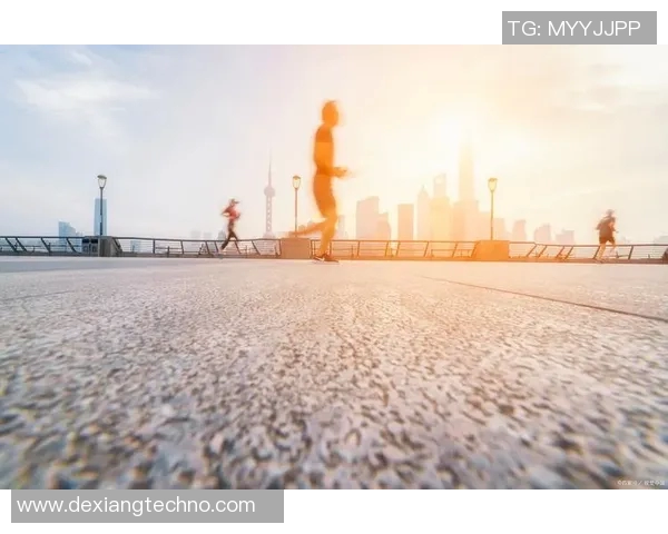 琼斯的传奇人生与不为人知的故事揭示了奋斗与坚持的真谛